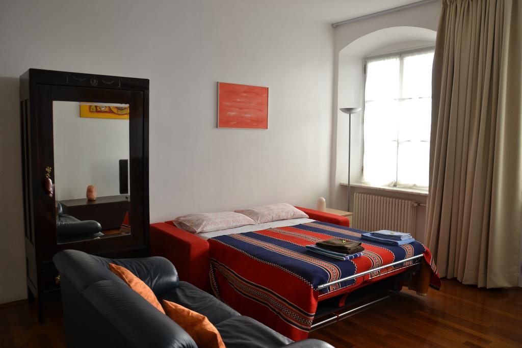 Guesthouse Bauzanum Streiter Больцано Экстерьер фото